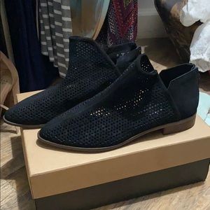 Kelsi Dagger Brooklyn Alley Cow Suede